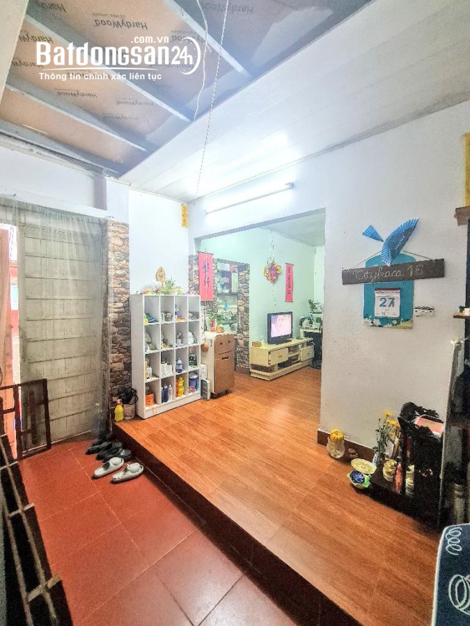 Siêu Hiếm Nhà Mai Hương, Hai Bà Trưng, 60m2, SÁT PHỐ - Ô TÔ – MẶT TIỀN 6M – 8.55 TỶ 