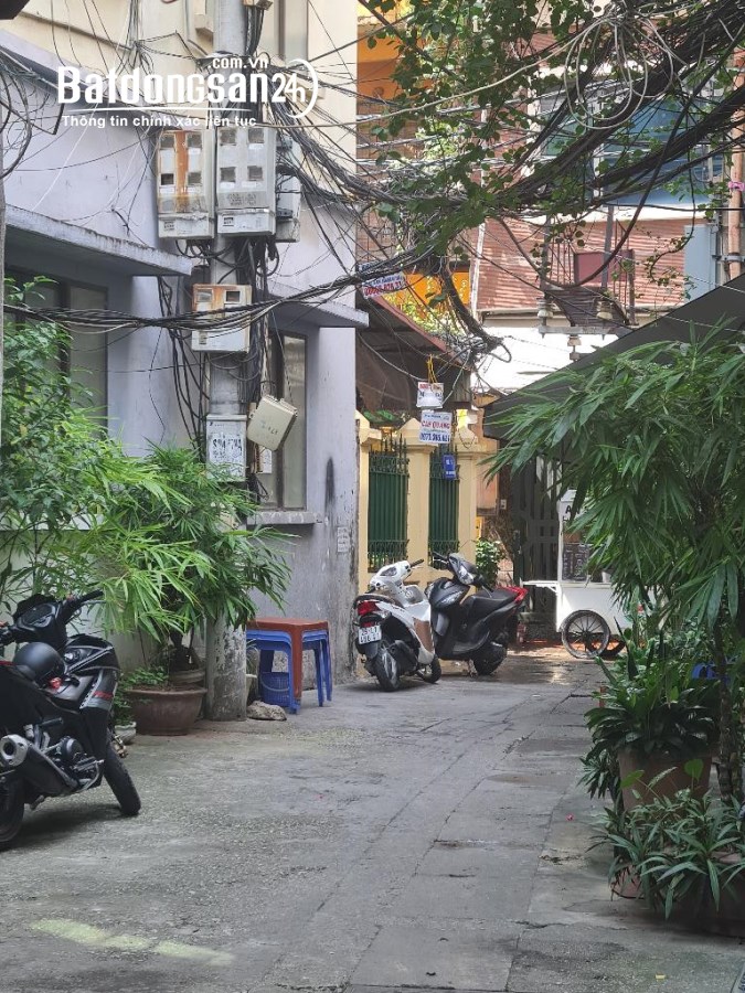 Siêu Hiếm Nhà Mai Hương, Hai Bà Trưng, 60m2, SÁT PHỐ - Ô TÔ – MẶT TIỀN 6M – 8.55 TỶ 