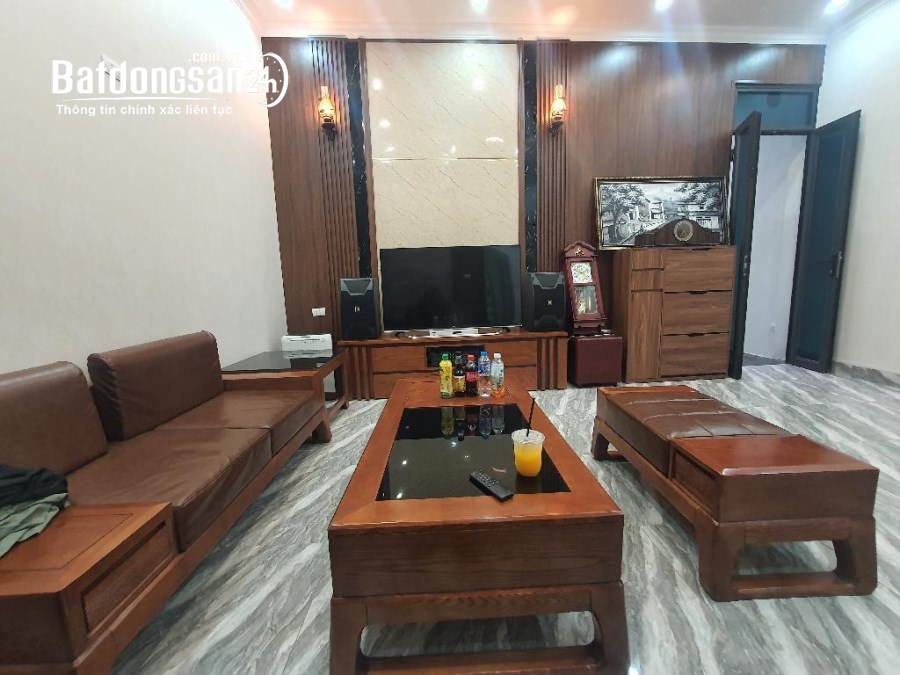  BÁN NHÀ PHỐ TAM KHƯƠNG . DT42M + 3TẦNG + GIÁ 7,189 TỶ.