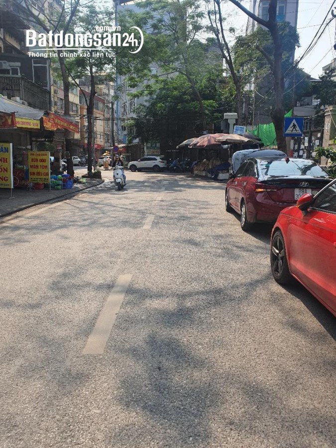  BÁN NHÀ PHỐ TAM KHƯƠNG . DT42M + 3TẦNG + GIÁ 7,189 TỶ.
