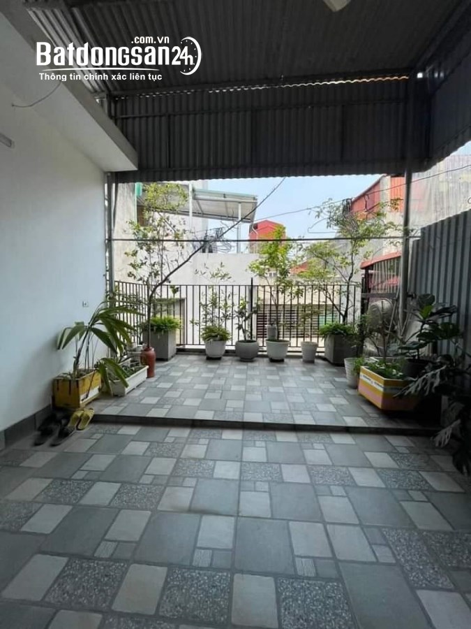  BÁN NHÀ PHỐ TAM KHƯƠNG . DT42M + 3TẦNG + GIÁ 7,189 TỶ.