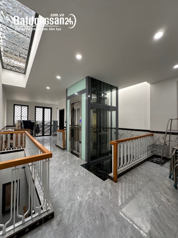 Bán Nhà HXT Thông Phan Sào Nam, Víp Tân Bình, 127m2, 5 Tầng Thang Máy, Nhỉnh 23 Tỷ TL