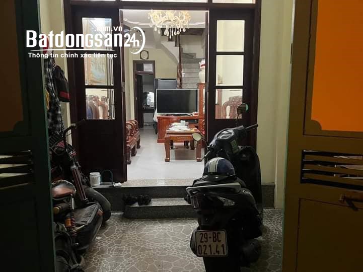Cho thuê nhà nguyên căn Trần Cung Nghĩa Tân - Cầu Giấy 40m x 4T - 4 ngủ giá 13 triệu