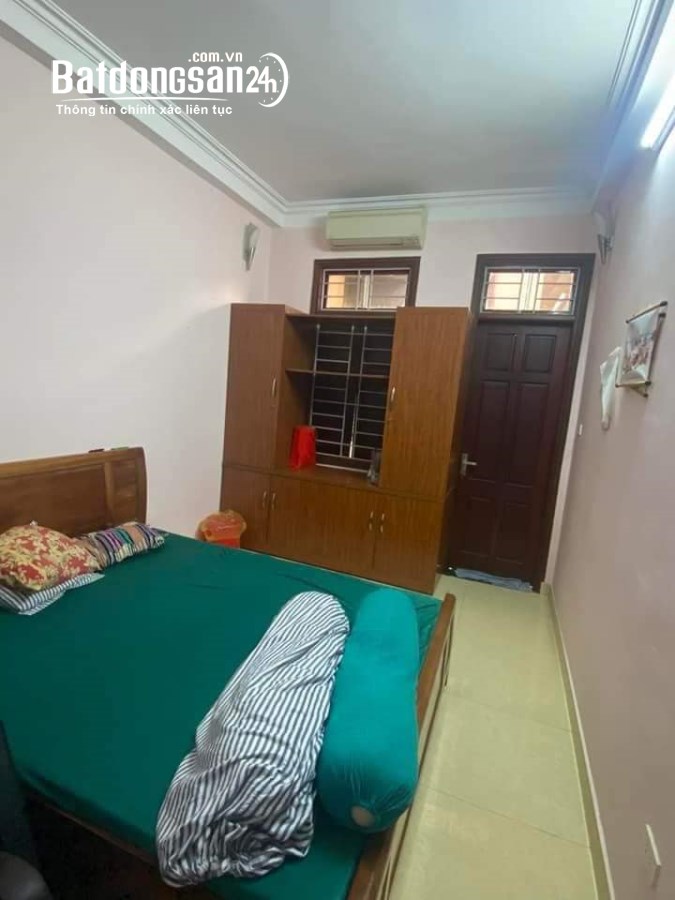 Cho thuê nhà nguyên căn Trần Cung Nghĩa Tân - Cầu Giấy 40m x 4T - 4 ngủ giá 13 triệu