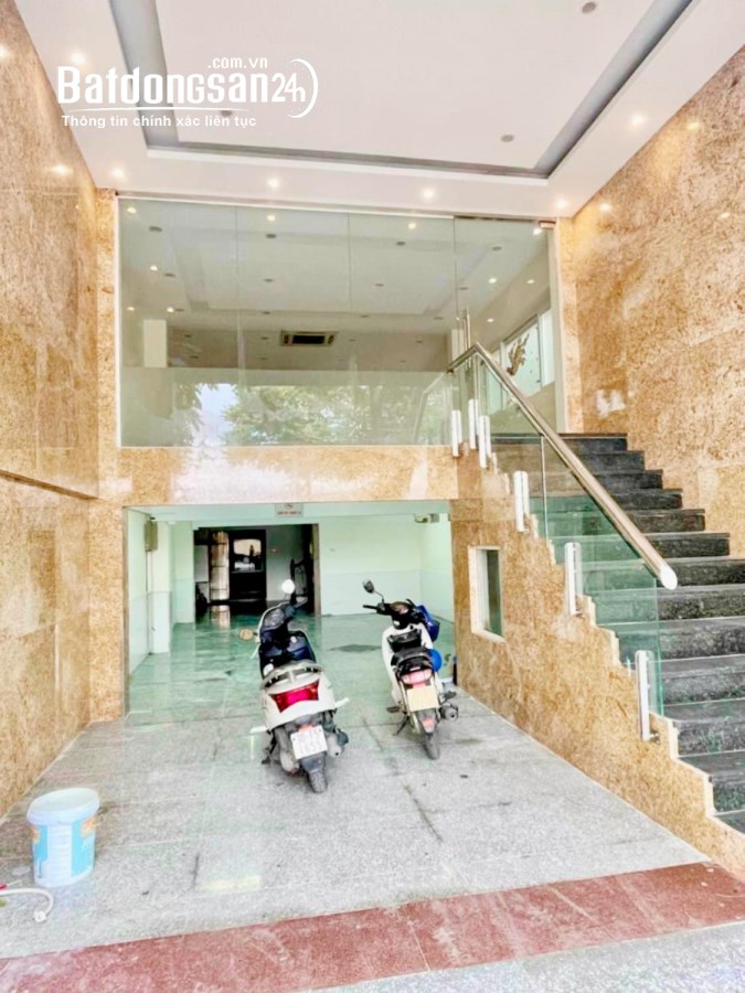 Bán nhà mặt phố Phố Lê Trọng Tấn, Phường Khương Mai, Quận Thanh Xuân