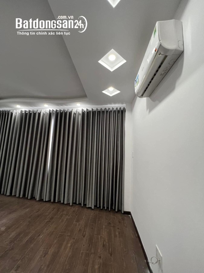 Bán nhà Đường Nguyễn Văn Linh, Phường Bình Thuận, Quận 7
