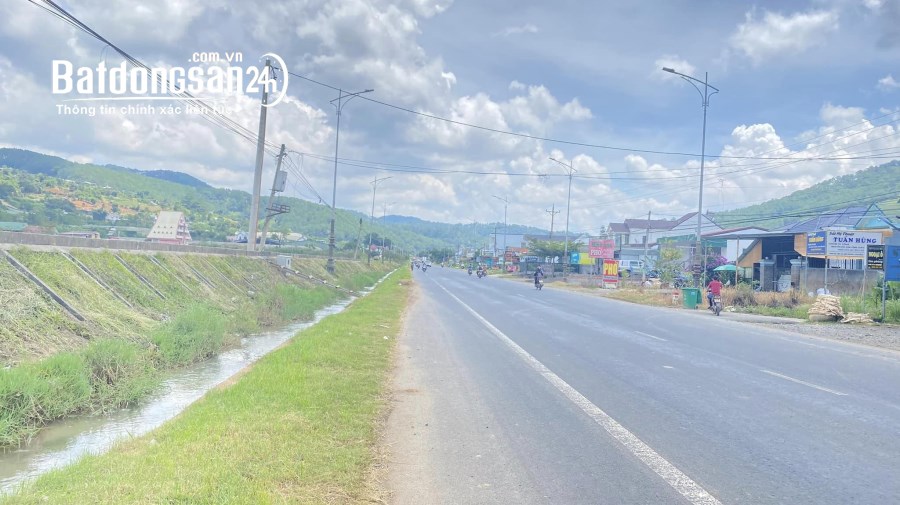 1,8 sào đất mặt tiền QL 20, hiệp an đức trọng, đối diện hồ Lê Thứ