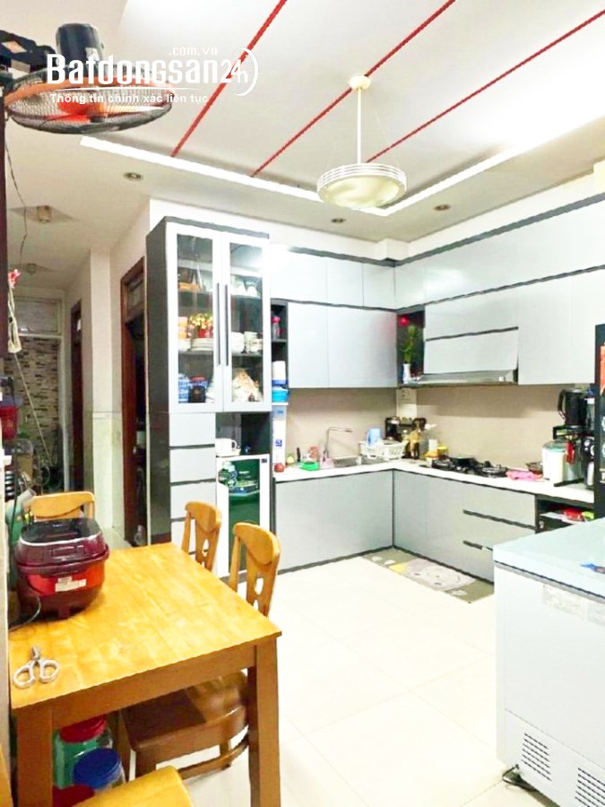 Giá Hời Lý Thường Kiệt Tân Bình hẻm 6m giáp Q10 DT 4x20 x5 Tầng chỉ 11,x tỷ