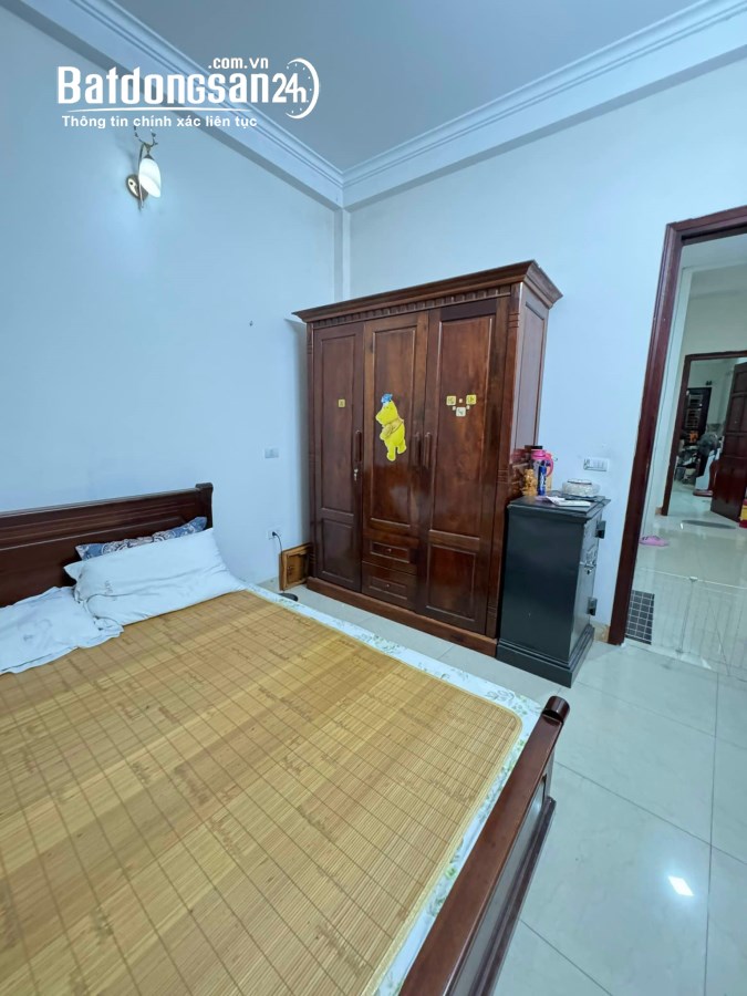  MẶT NGÕ THÔNG-ÔTÔ ĐỖ CỬA-2 THOÁNG-KINH DOANH NHỎ-60M 5T 11xTỶ HỒNG HÀ HOÀN KIẾM