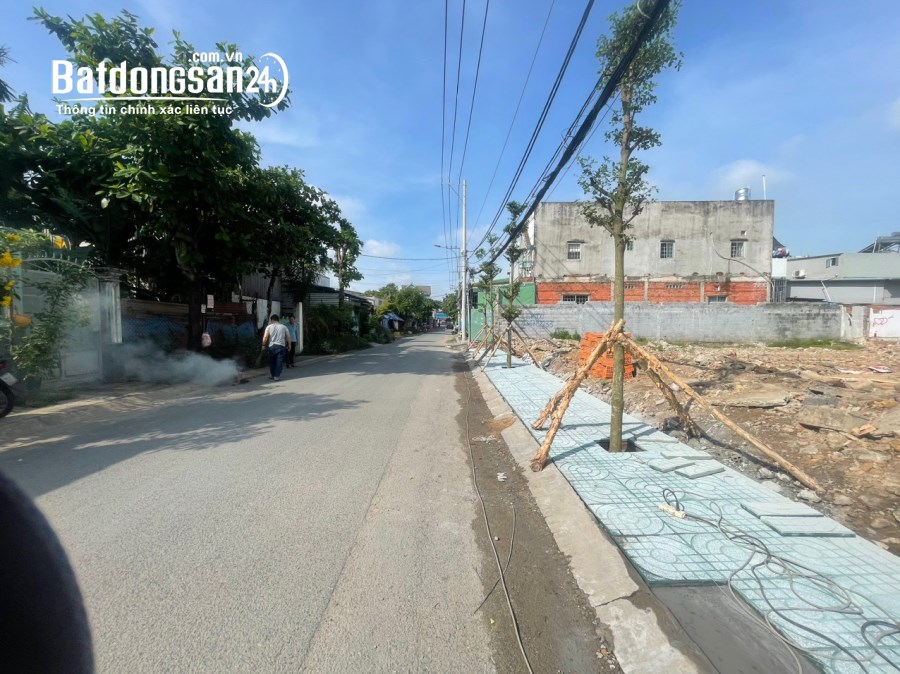 Bán đất mặt tiền đường số 10, KDC hiện hữu, hệ số SD cao, cách Quốc lộ 13 chỉ 99m