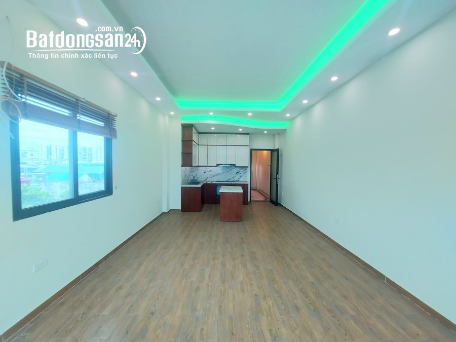 BÁN NHÀ MẶT PHỐ CHU HUY MÂN-57M 13TỶ-6T THANG MÁY-VỈA HÈ 3M-KINH DOANH ĐỈNH 
