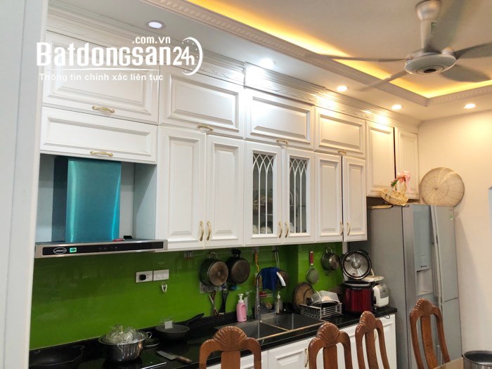 Bán nhà Văn Quán 44m2 5 tầng, 2 thoáng, ô tô, kinh doanh 9.5 tỷ.