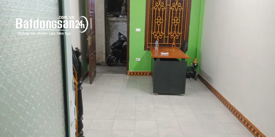 Cho thuê nhà ở Nguyễn Chí Thanh, Đống Đa 20mx 4T - 3 phòng giá 8 triệu
