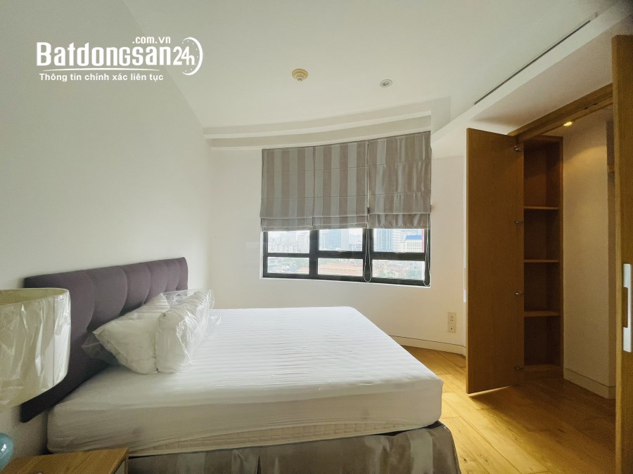 Cho thuê căn hộ Indochina, 2 phòng ngủ, đủ đồ, tòa nhà đối diện ĐH Quốc gia