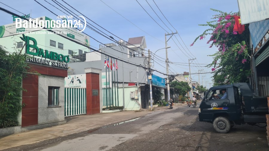 Bán nhà, sổ hồng riêng 88m² full Thổ, giá 2.2 tỷ Đường Thạnh Xuân 22, Quận 12