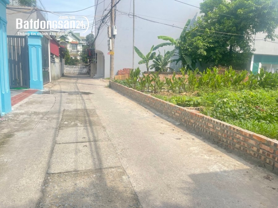 Phương Trạch-Vĩnh Ngọc-Đông Anh-DT 96M²-MT 5,8M-Đường 5M Thông Ô Tô  9 Chỗ