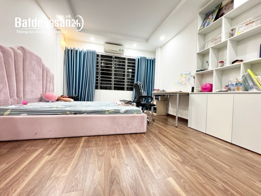 Bán nhà Cẩm Văn, Đống Đa 40m2-MẶT NGÕ THÔNG MẶT TIỀN RỘNG – 7.4 tỷ 