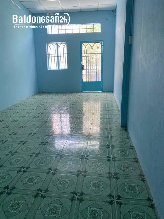 Bán nhà hẻm 8m, xe hơi tránh, Cmt8, P4, Tân Bình, 2tầng, 45m2, chỉ 5.8Tỷ
