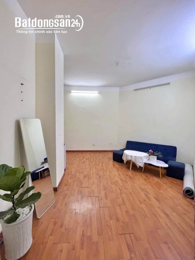 Cho thuê CHCC 57 Vũ Trọng Phụng ,Thanh Xuân. 87m 2 phòng ngủ đủ đồ 12 triệu