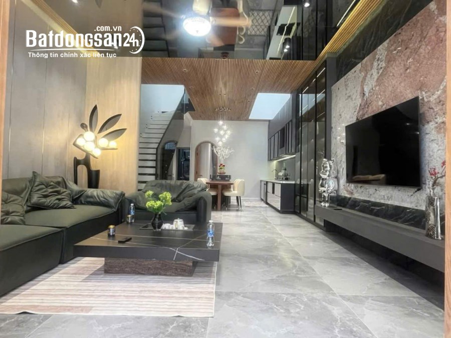 🏠 Siêu Phẩm 3 Tầng - Full Nội Thất - Gần Biển Nguyễn Tất Thành - Đà Nẵng.  
