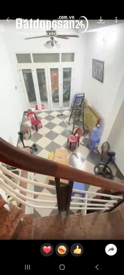 Tạ Quang Bửu - Bạch Mai , sau 1 nhà ra phố , 27m- sổ đỏ riêng giá 5.7 tỷ 