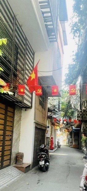 NHÀ ĐẸP PHỐ TÂY SƠN, ĐỐNG ĐA, Ô TÔ cách 5m, KINH DOANH - 50m2, 4T, MT 4m. Giá 8,7 tỷ