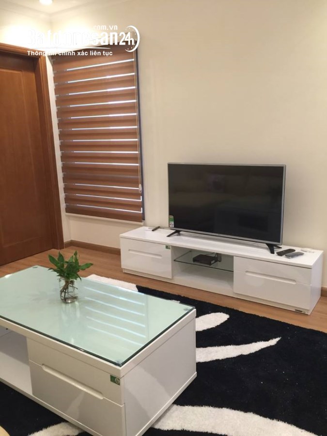 Căn hộ 1 phòng ngủ cho thuê tại Vinhomes Nguyễn Chí Thanh, vào ở được luôn