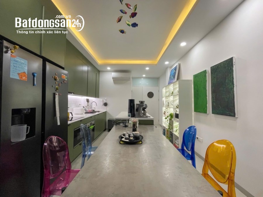 Bán nhà đẹp phố Tạ Quang Bửu 45m2, 6T thang máy, MT4.2m trung tâm quận Hai Bà Trưng