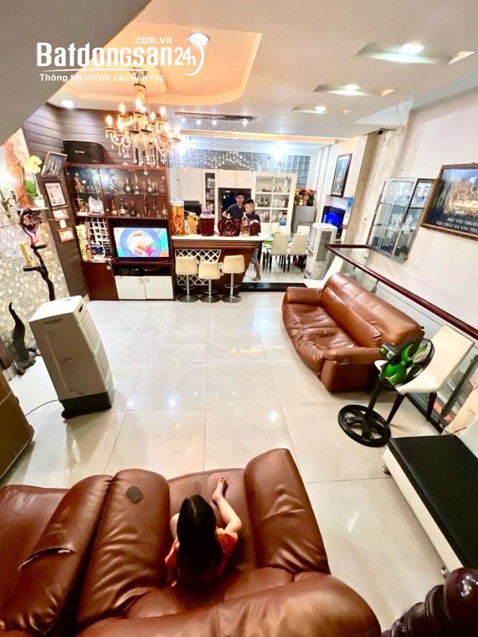 Ở&KD, 4 tầng, 54m2,ngang gần 5m, gần Nguyễn Văn Trỗi,Phú Nhuận,10.X TỶ