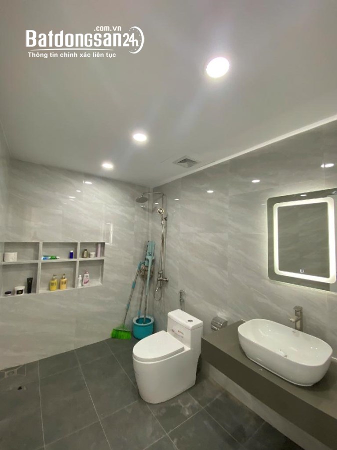 Bán căn hộ chung cư Khu đô thị Mỹ Đình I, Đường Nguyễn Cơ Thạch, Quận Nam Từ Liêm