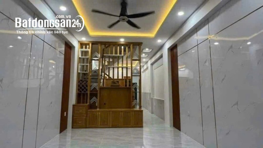 Giá nhỉnh 3 tỷ, sở hữu ngay căn nhà 56m2 Đường Quốc Lộ 6A, Xã Phụng Châu