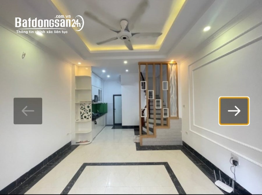 Bán Nhà Phố Chu Huy Mân, Phúc Đồng, 31m2, 5 Tầng, Phân Lô, Ô Tô, Full đồ, Nhỉnh 4 Tỷ