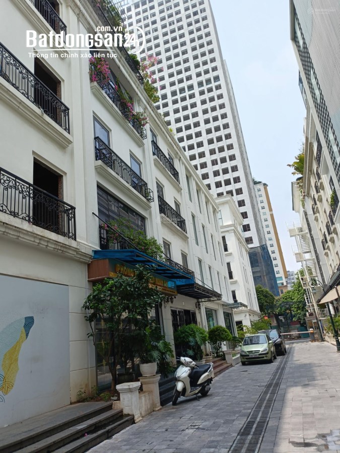 Bán biệt thự, villas Đường Nguyễn Tuân, Phường Nhân Chính, Quận Thanh Xuân