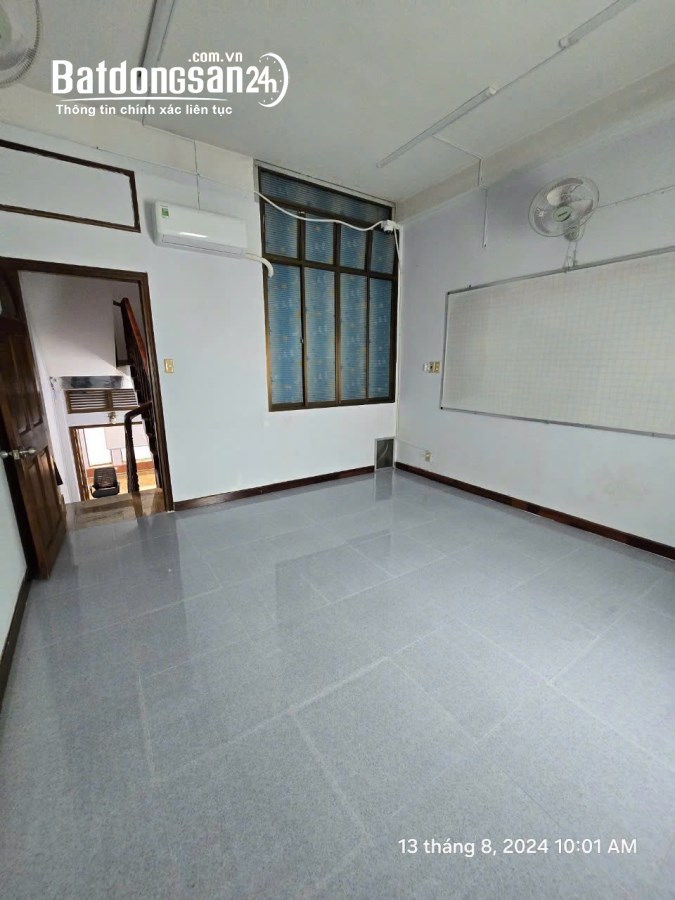 Bán nhà ngay mặt tiền, Cao Thắng, P5, Q3.DT:4x15, 1tr3l, giá:14,5 tỷ