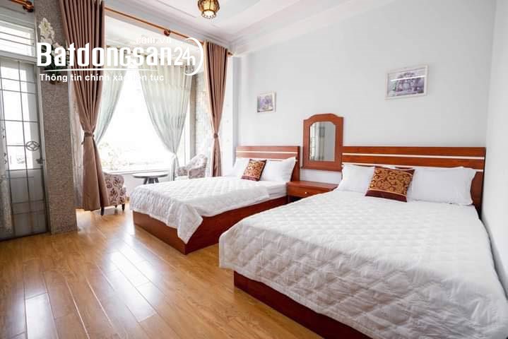 TL18 Bán khách sạn mặt tiền đường Mê Linh Tân Lập gần biển và chợ Xóm Mới