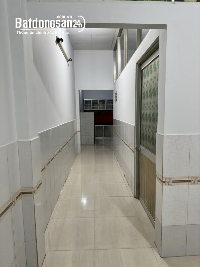 Cho thuê nhà nguyên căn đường Lê Đình Cẩn (4*18m), ngay sau lưng bệnh viện Bình Tân