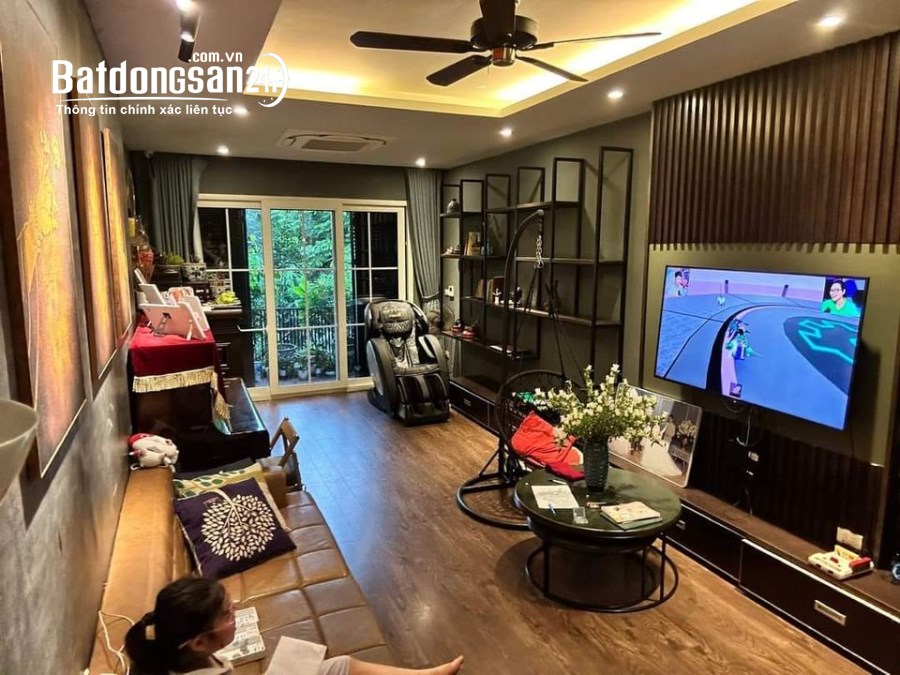 Bán Nhà Phố Trạm, Cổ Linh, Long Biên, 40m2, 5 Tầng, Vỉa Hè, Gara, Ô Tô, Kinh Doanh 