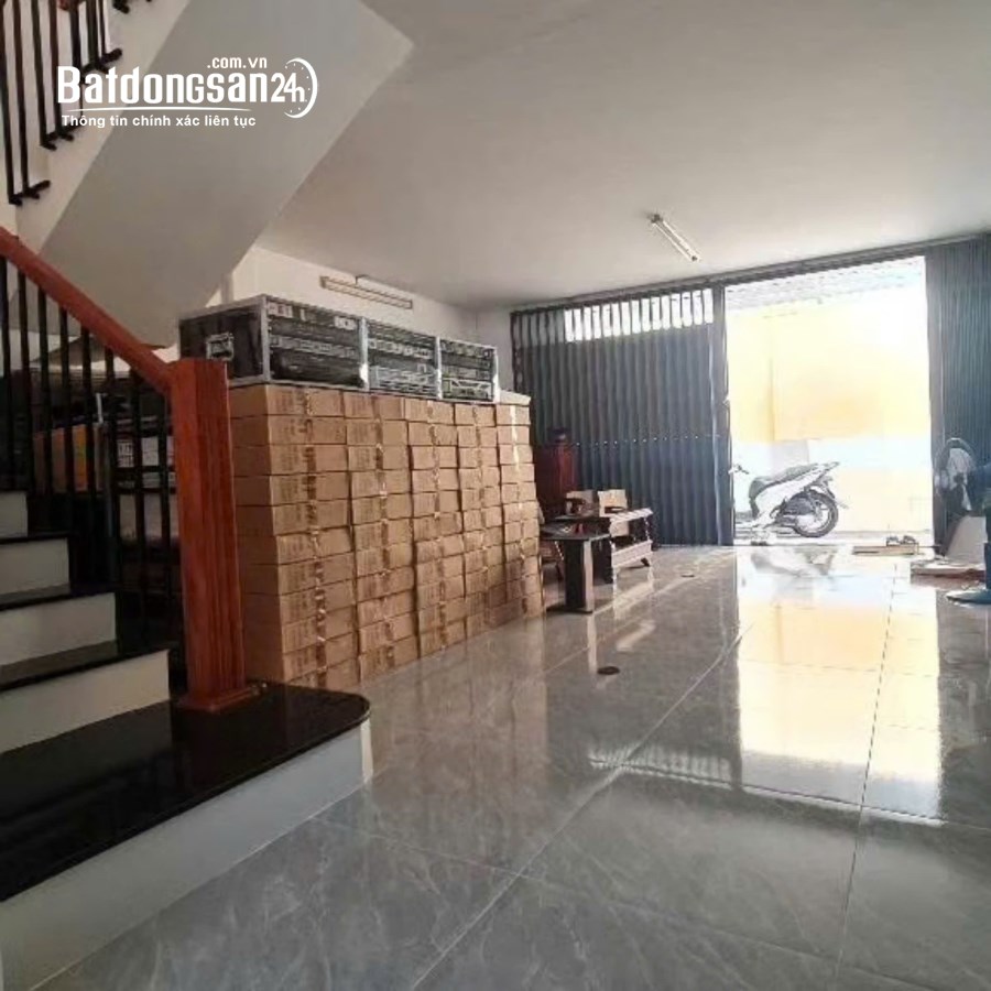 BÁN NHÀ HXH Đường Tân Hòa Đông, NGAY VÒNG XOAY PHÚ LÂM QUẬN 6, 5,2 TỶ