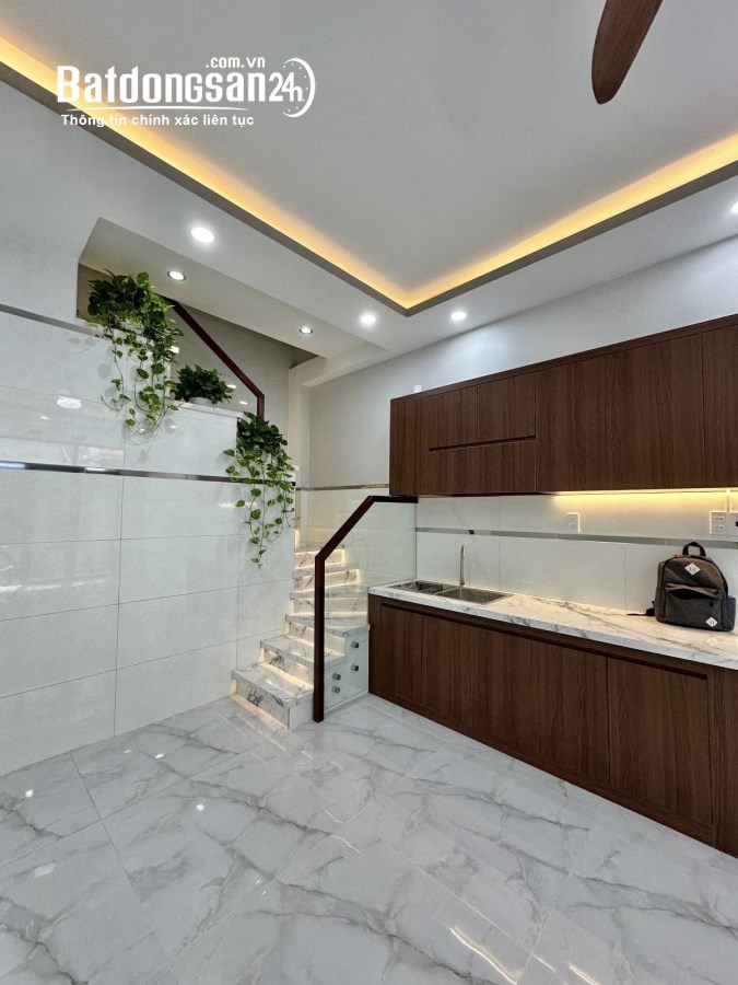 Bán nhà mặt phố Đường Đô Đốc Lộc, Phường Tân Quý, Quận Tân Phú