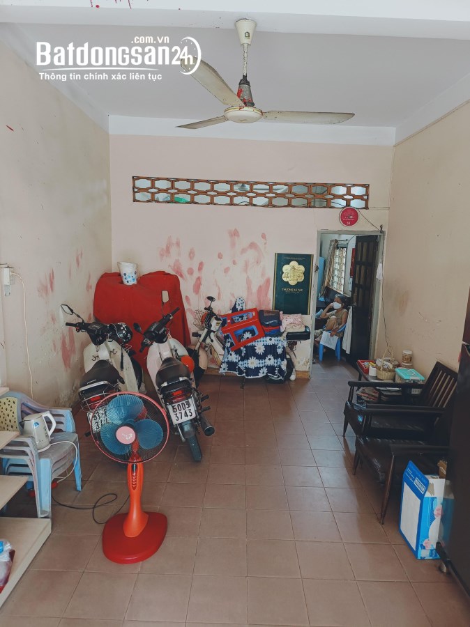 Bán nhà mặt phố Phường 13, Quận 10