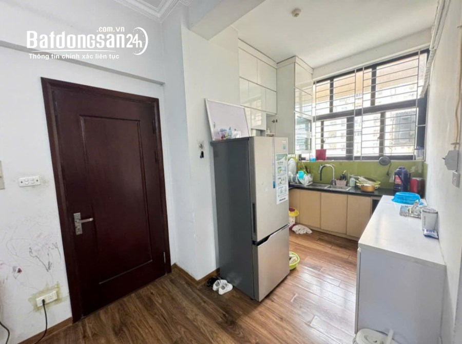 Bán chung cư B3C Nam Trung Yên Cầu Giấy 64m - 2 ngủ giá 3.6 tỷ, lô góc, full nội thất