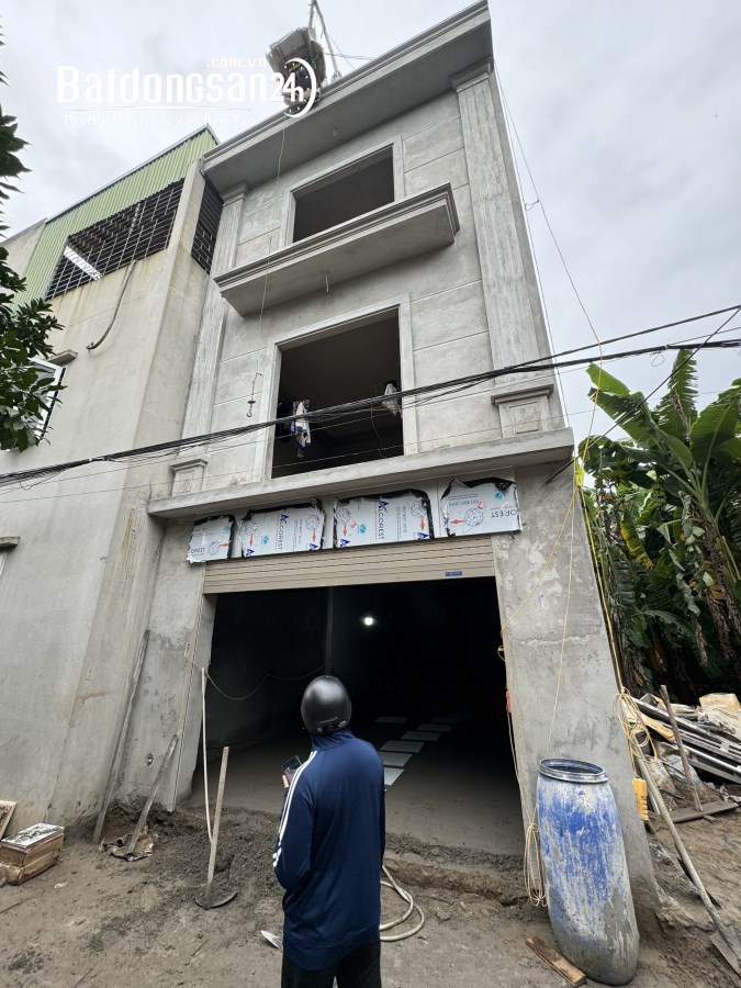 Bán nhà riêng Đường Quốc Lộ 6, Xã Phụng Châu, gần trung tâm Hà Đông