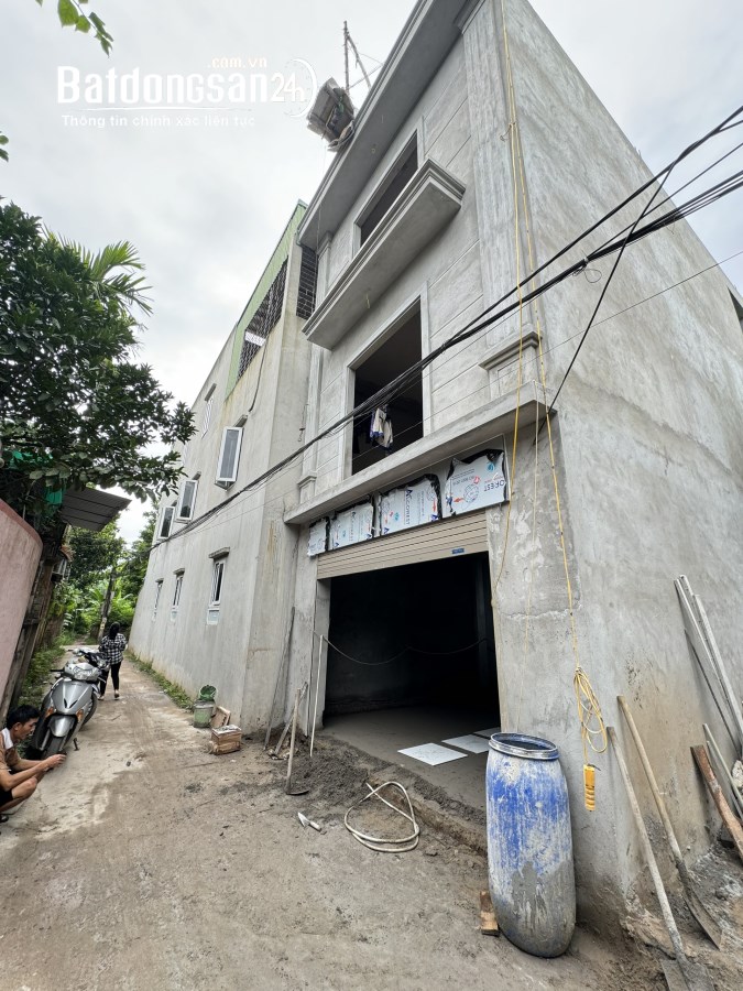 Bán nhà riêng Đường Quốc Lộ 6, Xã Phụng Châu, gần trung tâm Hà Đông