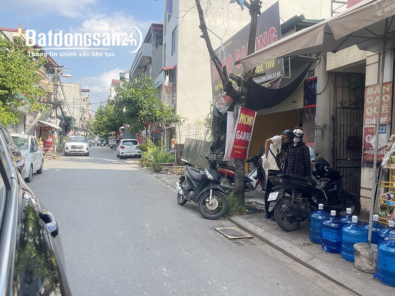 Cần bán 65,5m2 nhà cấp 4 mặt phố Cựu Việt 1, Trâu Quỳ. Hiện đang cho thuê 8tr/tháng