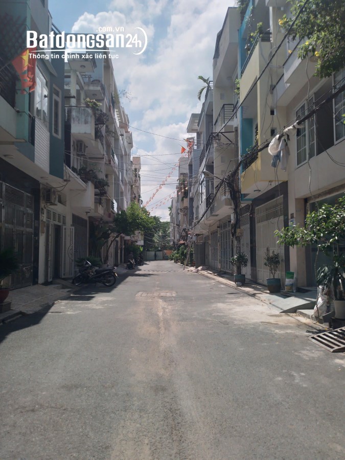 Khuông Đất Ngang 8 Dài 15 Ngay Hẻm Xe Tải Phan Văn Trị, Bình Thạnh Giá Chỉ 130tr/m2.