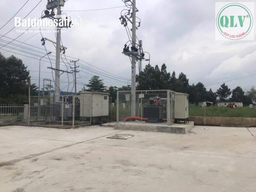 Bán nhà xưởng 13.850m2 đất, xưởng trong kcn Dầu Giây, Đồng Nai
