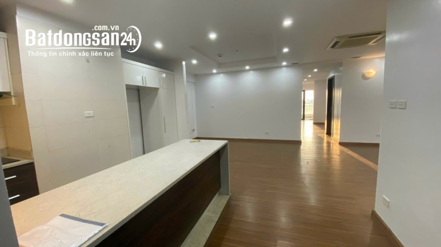 Cho thuê căn hộ chung cư Ngọc Khánh Plaza, Đường Phạm Huy Thông, Quận Ba Đình