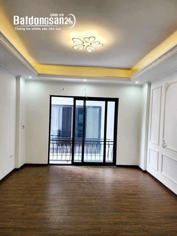 BÁN NHÀ 3,5 TẦNG RỘNG 36M2, Ô TÔ ĐỖ CỬA GIÁ 1,9 TỶ TẠI PHỤNG CHÂU - CHƯƠNG MỸ