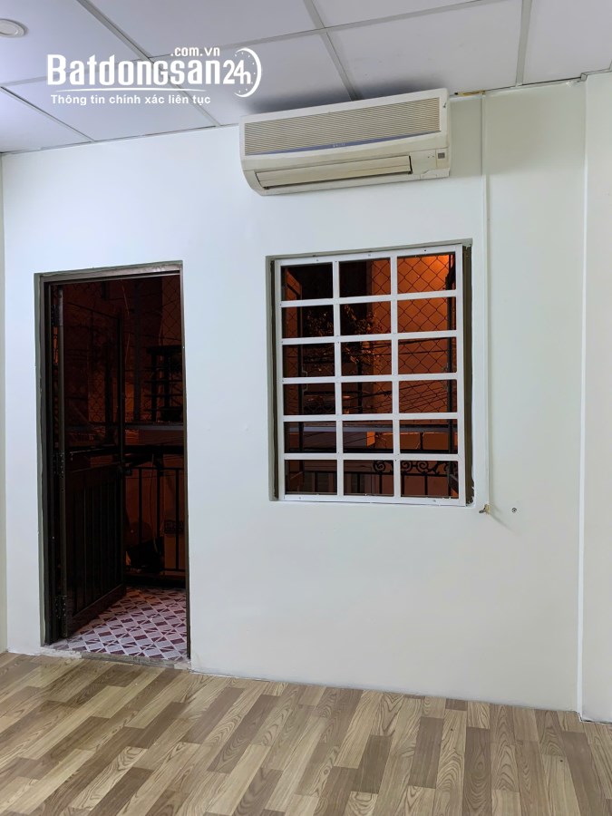 Cho thuê nhà Nguyễn Trọng Tuyển,2 tầng, 2PN đầy đủ nội thất giá 9tr