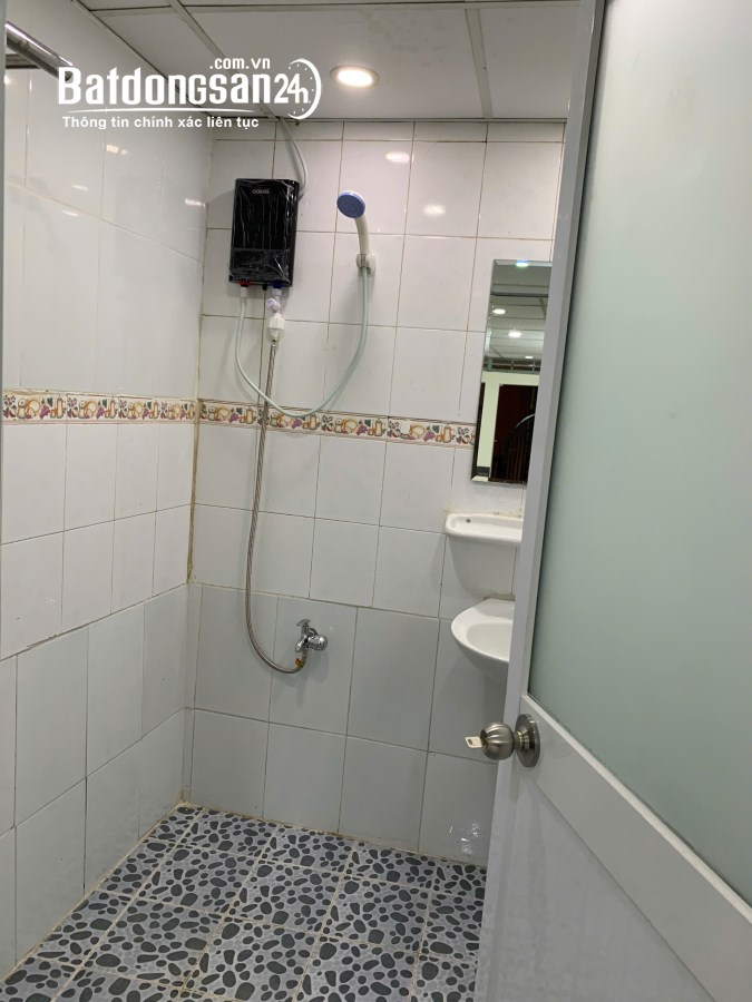 Cho thuê nhà Nguyễn Trọng Tuyển,2 tầng, 2PN đầy đủ nội thất giá 9tr